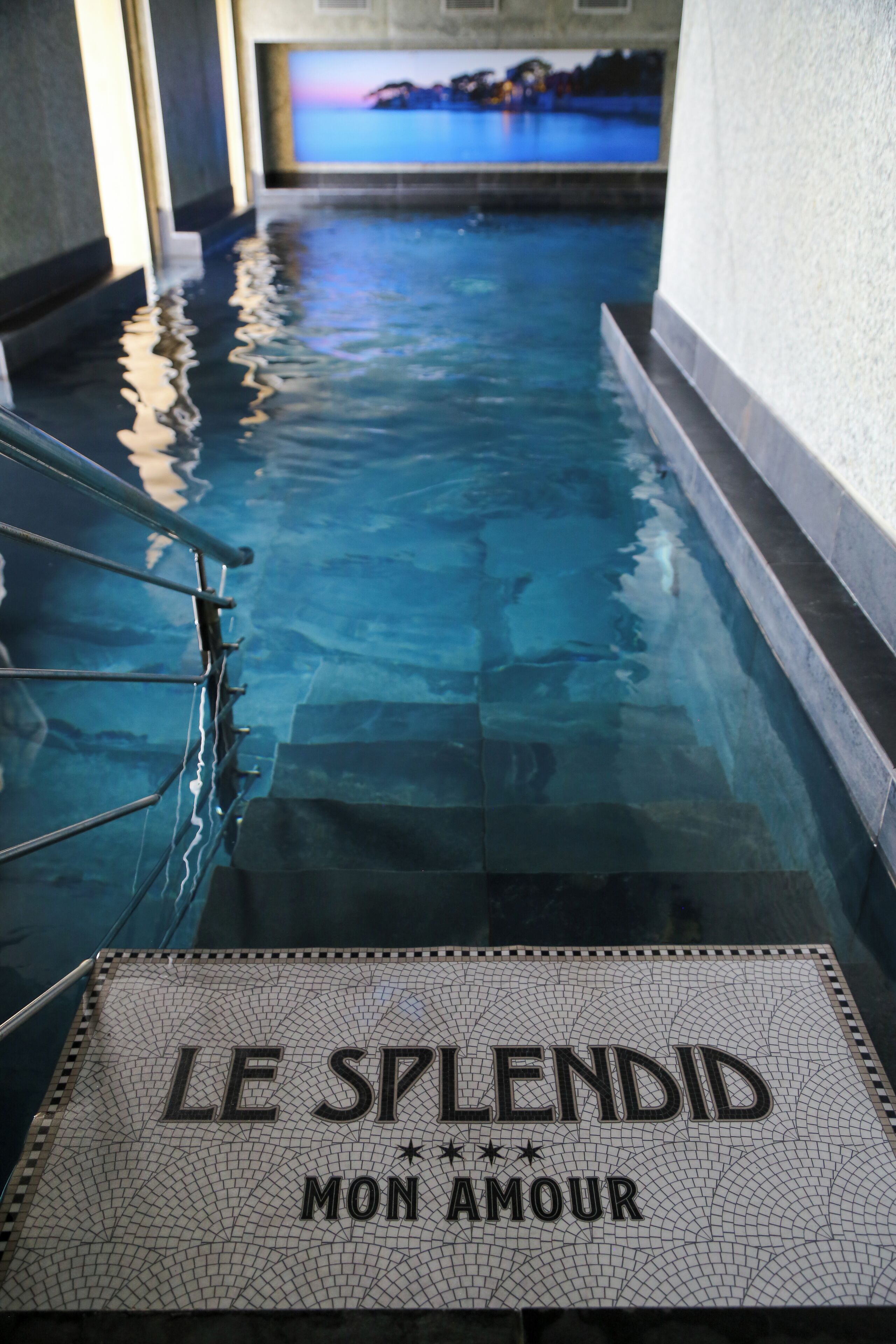 indoor pool, open 8:00 am to 8:00 pm, pool loungers