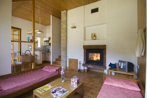 Cottage (2/4 Pers) | Living area | TV