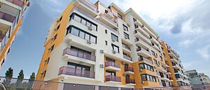 Pool - Apart holiday Athena Mamaia (Constanta)