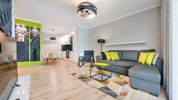 Apartment (661) | 1 bedroom, iron/ironing board, free WiFi, bed sheets