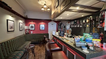 Bar (en la propiedad)