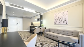 Apartamento (F409) | Zona de estar | Una televisión de pantalla plana