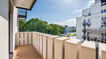 Apartment (F 315) | Balkon