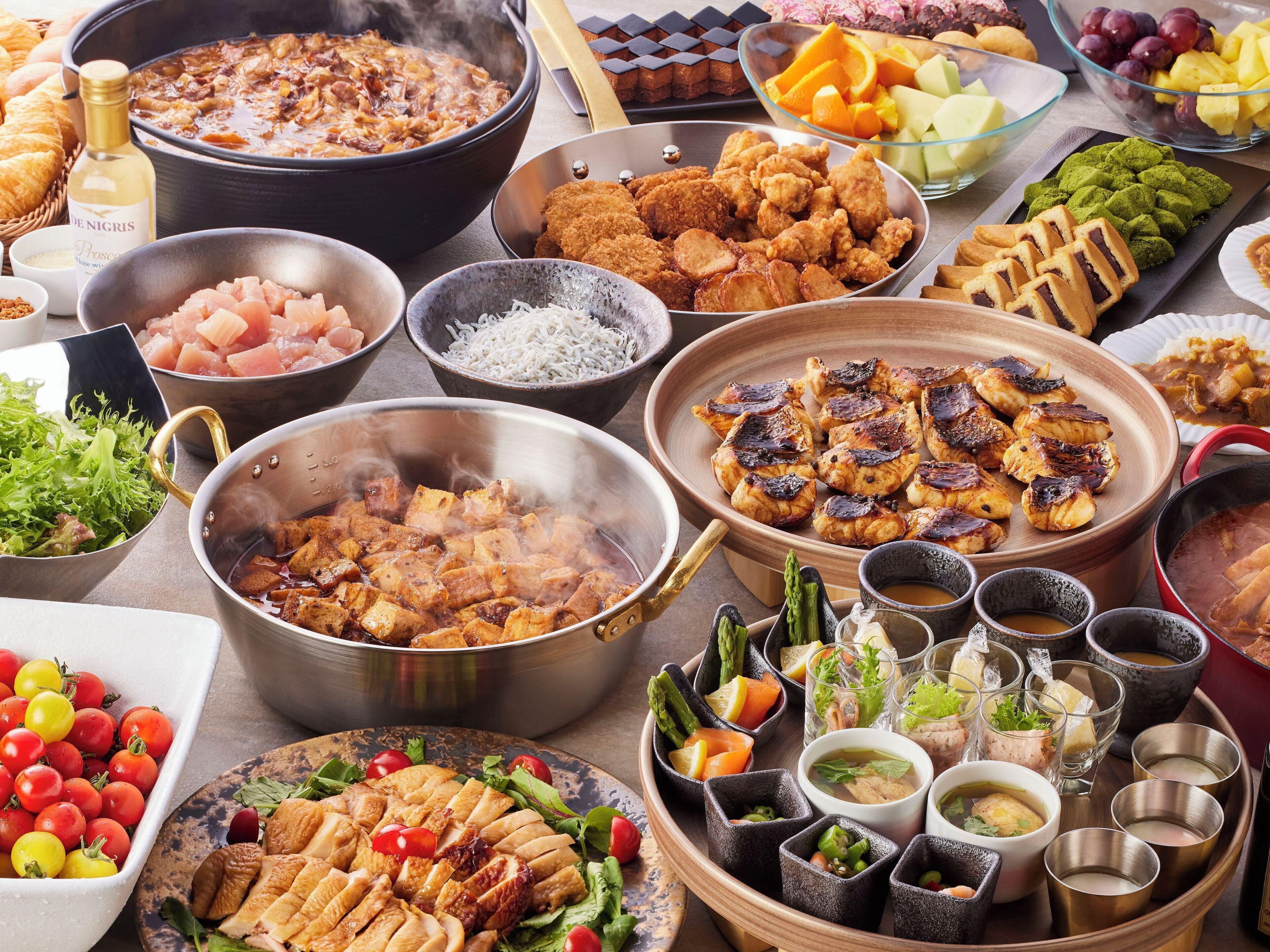 Daily buffet breakfast for a fee
