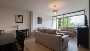 Appartement (B3) | Aire de séjour | Téléviseur à écran plat
