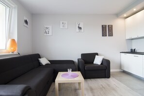 Studio (A 23) | 1 bedroom, iron/ironing board, bed sheets