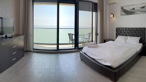Apart holiday Sophia Mamaia