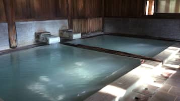 Kamar Tradisional (Japanese Style) | Mata air panas