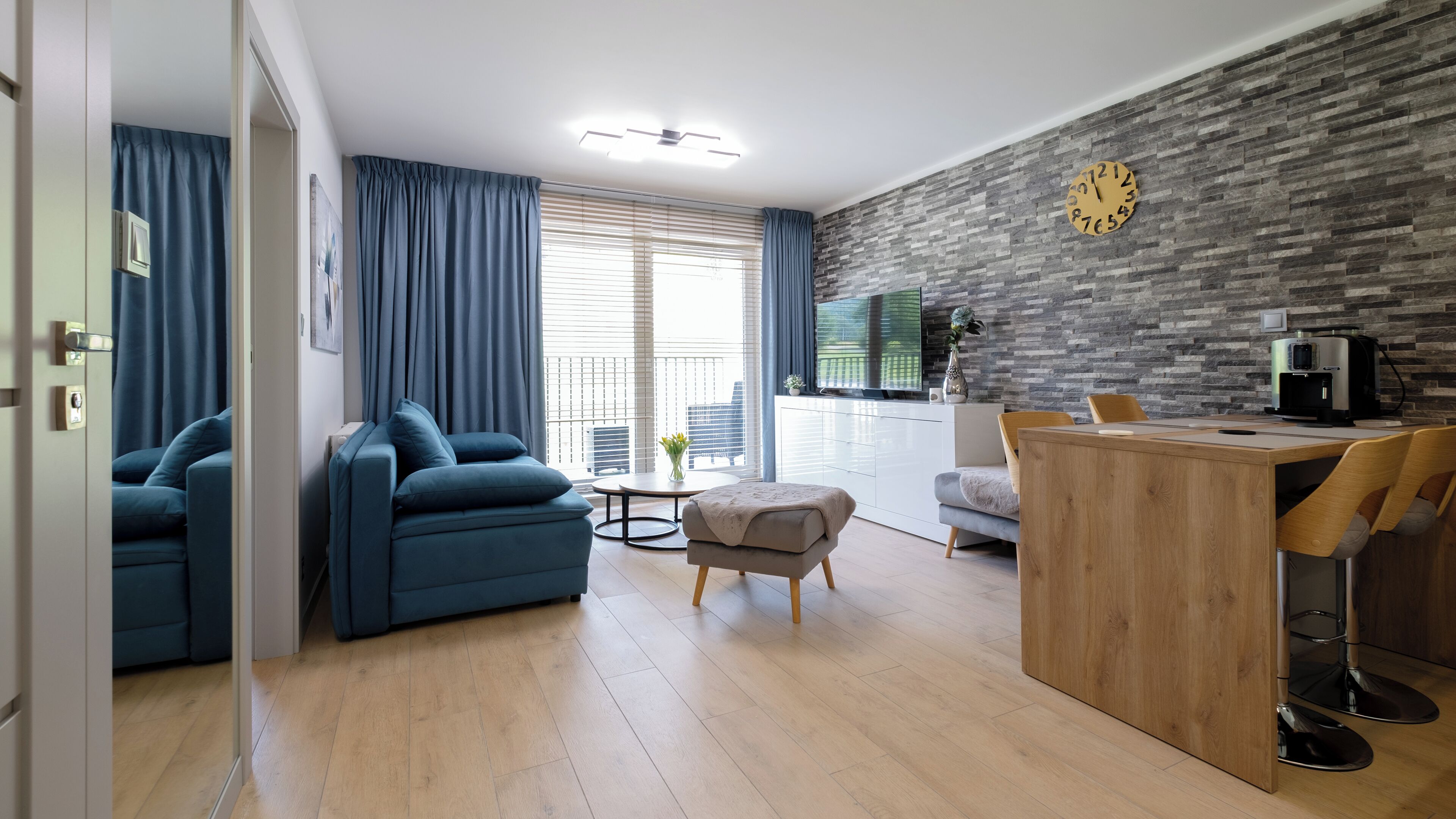 Apartment (K 11) | Living area | Flat-screen TV