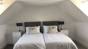 Room - The Friary Apartments (Ballakilpheric)