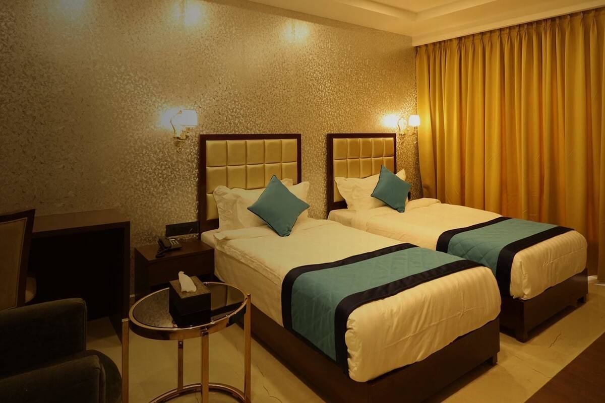 Deluxe Room | Desk, laptop workspace, cribs (surcharge), rollaway beds (surcharge)