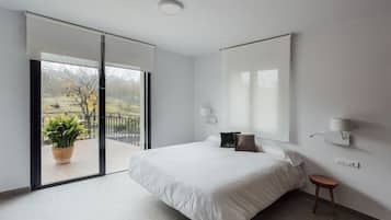 Habitación doble, terraza (Tierra) | Sistema de insonorización, wifi gratis, ropa de cama