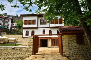 Front of property - Mehmet Emin Efendi Konagi (Safranbolu)