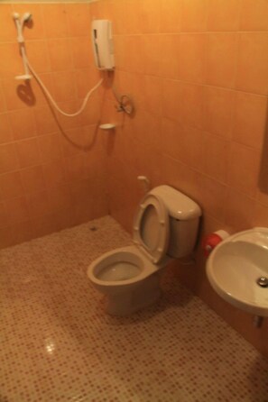 Amenidades de baño gratuitas y toallas 