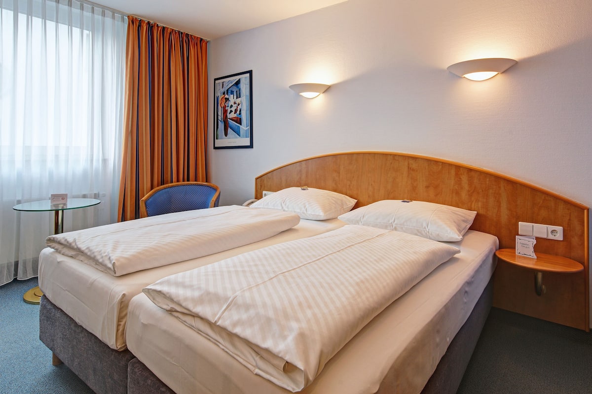 comfort double room | hypo-allergenic bedding, minibar, in-room safe, desk
