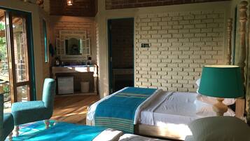 2 bedrooms, down comforters, individually furnished, bed sheets