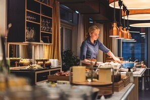 Breakfast for a fee - Hotel Brandan (Tórshavn)