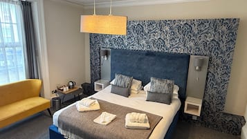 Décoration personnalisée, ameublement personnalisé, bureau