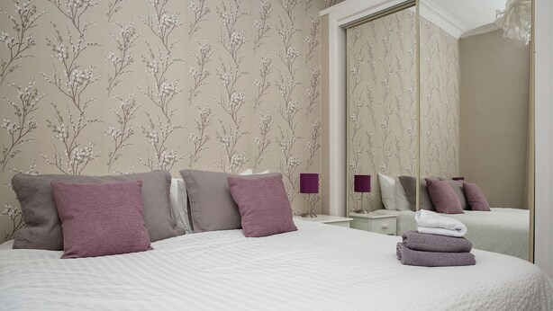 Unclassified image, 1 of 14, button - Prestwick Town Center Flat (Prestwick)