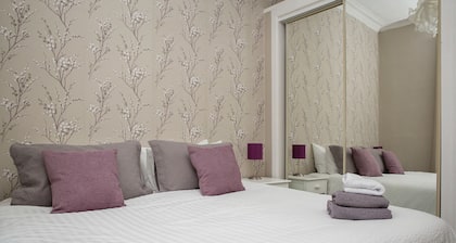 Prestwick Town Center Flat