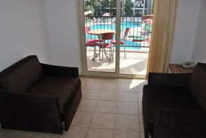 Apartment, 1 Bedroom | Living room - Club Ekinci Palace (Marmaris)