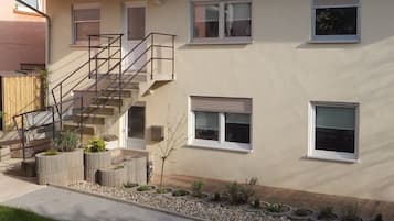 Bagian depan properti