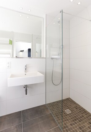 Doppia Superior | Bagno | Doccia, asciugamani