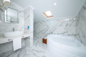 Bahce 5 | Bathroom