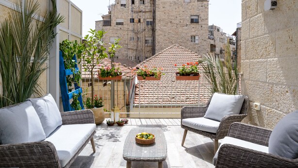 Deluxe Apartment | Terrace/patio -  Design & Veranda next to Mahane Yehuda Market by FeelHome (Jerusalem)