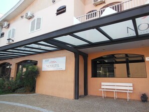 Front of property - Hotel Nossotel (Santa Barbara d'Oeste)