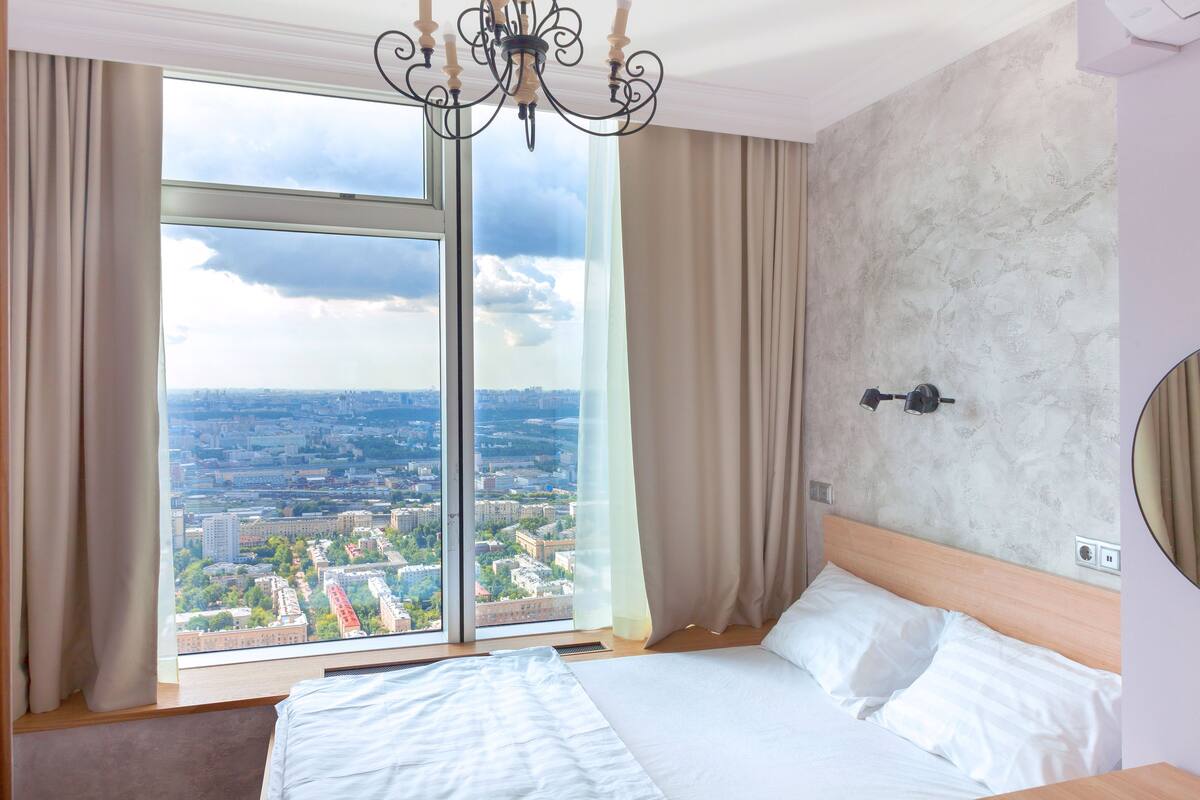Habitación doble panorámica | Cortinas blackout, wifi gratis y ropa de cama