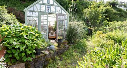 Kilchattan Bay Holiday Home