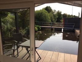 Houseboat (KHT 1) | Balcony