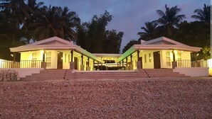 Unclassified image, 4 of 19, button - Alegria Water Front Beach House (Alegria)