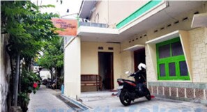 Interior - Losmen 2000 Tiga (Yogyakarta)