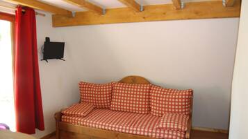 Tent (Bulle) | Woonruimte | Flatscreentelevisie