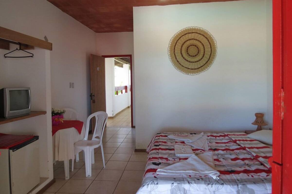 Minibar, desk, free WiFi, bed sheets
