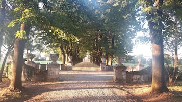 Entrada de la propiedad