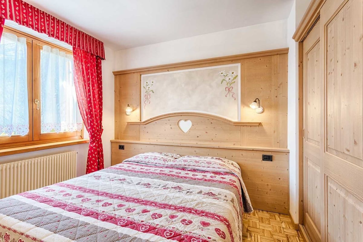 Superior-Apartment, Terrasse | 1 Schlafzimmer, individuell dekoriert, individuell eingerichtet