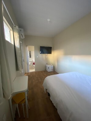 1 bedroom, minibar, free WiFi, bed sheets - Pousada Hostal Iracema (Fortaleza)