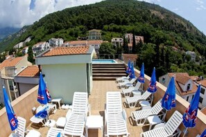 Sundeck - Regina Jelena (Budva)