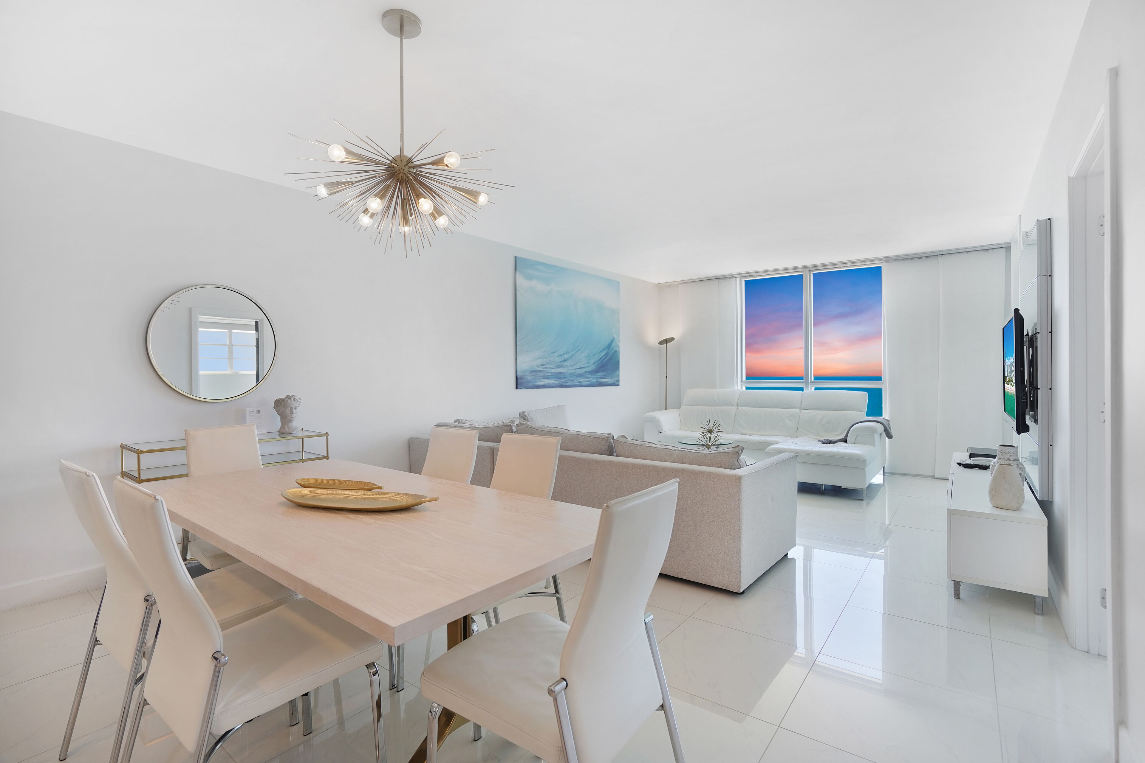 Deluxe-Apartment, 2 Schlafzimmer, Nichtraucher, Meerblick | Essbereich im Zimmer