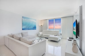 Deluxe Apartment, 2 Bedrooms, Non Smoking, Ocean View | Living area | Flat-screen TV - Beautiful Apartment in Hollywood Beach (Hollywood)