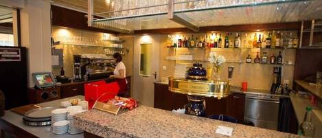 Bar (en la propiedad)