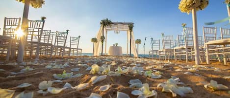 Beach/ocean view