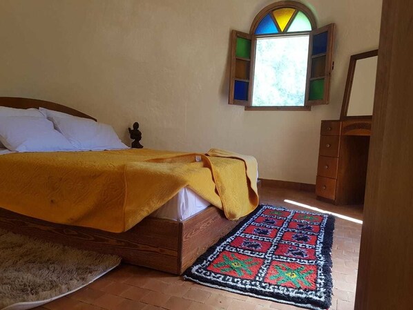 Zimmer, 1 Doppelbett | Kostenloses WLAN, Bettwäsche