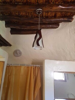 Room, 1 Double Bed - La Ferme Du Lac (Oumazza)