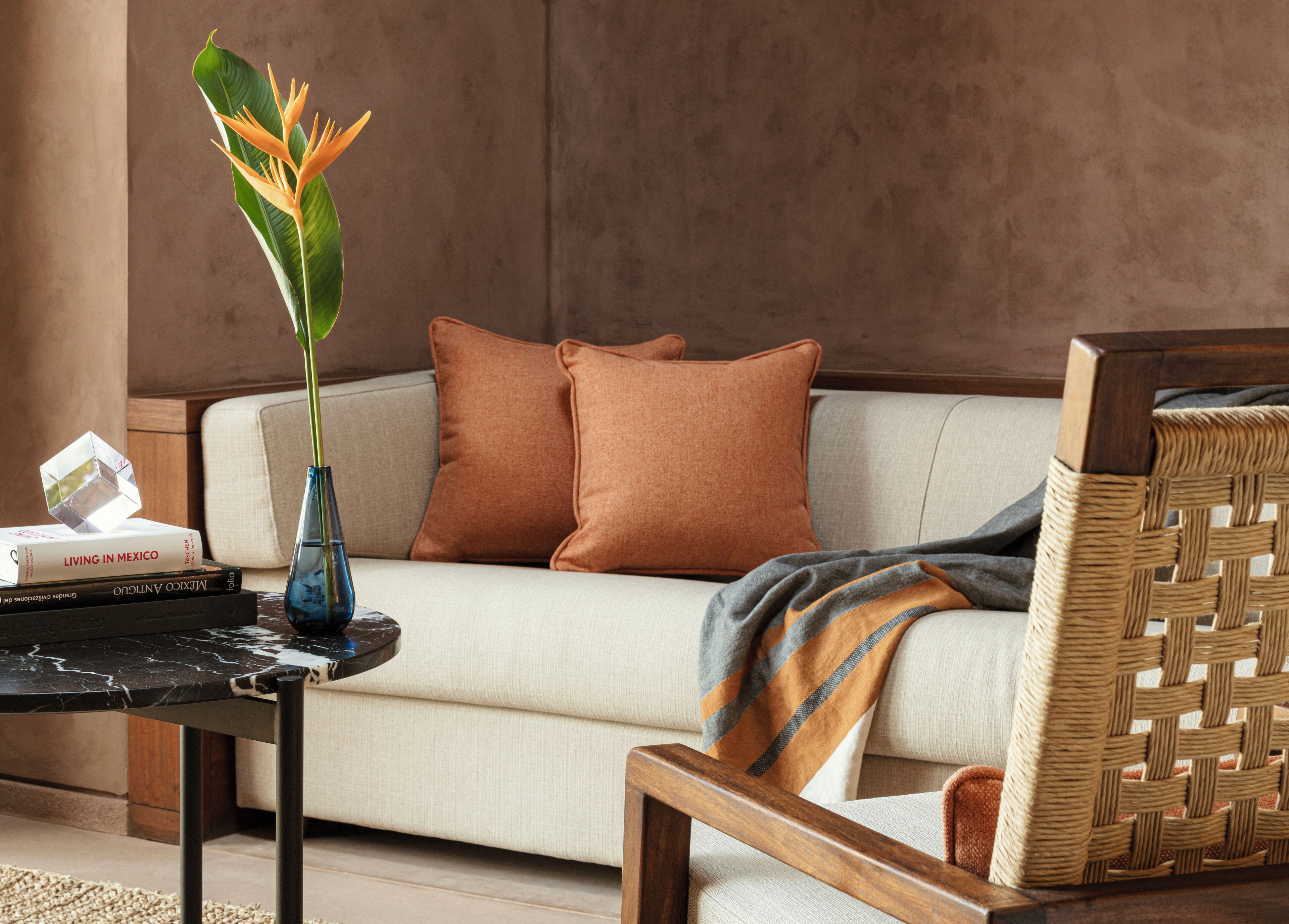 Smart TV de 42 pulgadas con canales digitales y televisión 