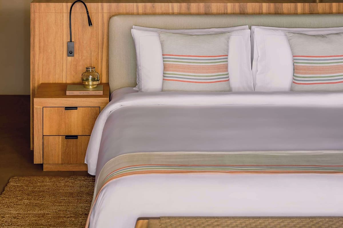 4 Bedroom Private Home 13 | Premium bedding, memory foam beds, minibar, in-room safe