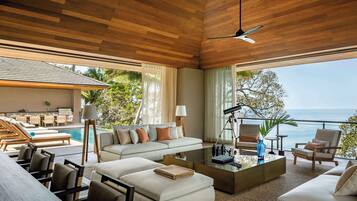 4 Bedroom Private Home 13 | Room amenity